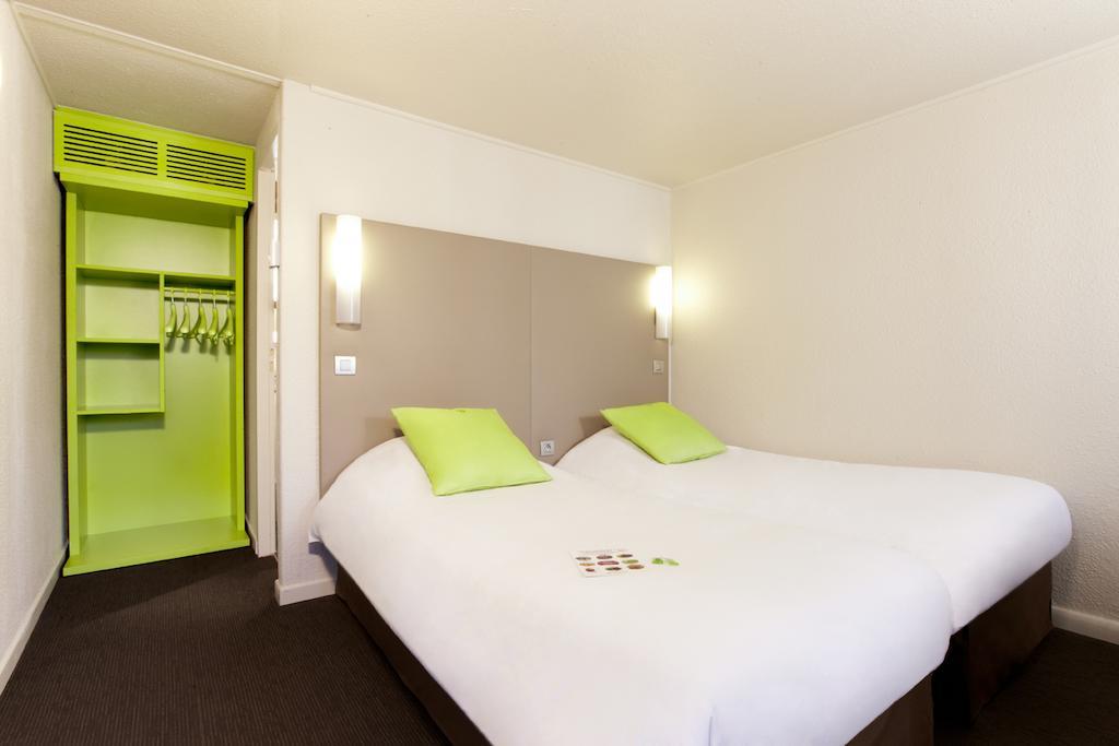 Campanile Le Mans Est Hotell Exteriör bild