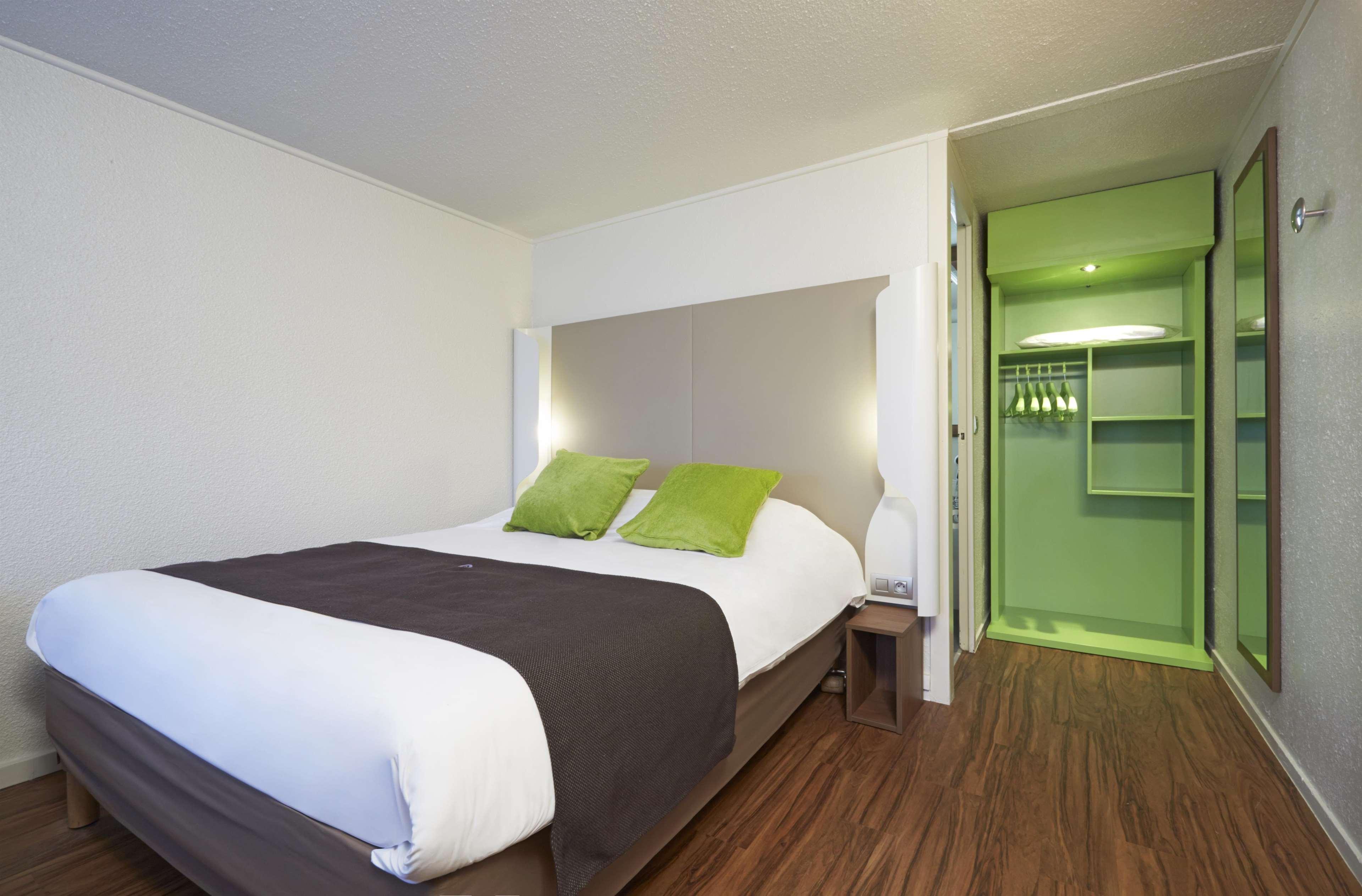 Campanile Le Mans Est Hotell Exteriör bild